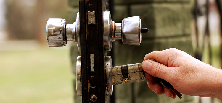 front door latch repair West Whittier-Los Nietos